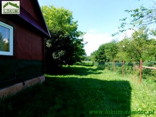 DOM W KRYNICACH NAD ZALEWEM. DZIAŁKA 0,48 HA. 